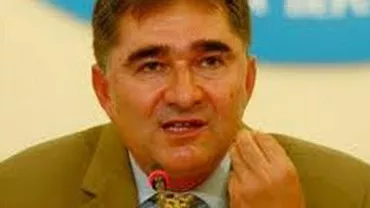 Ioan Ghişe propune un proiect de hotărâre prin care Parlamentul să constate că Băsescu a fost demis de popor