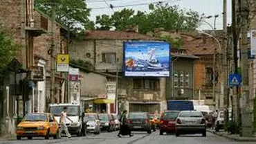 Traficul rutier pe strada Buzești din Capitală, restricționat timp de o lună. RATB introduce o linie specială