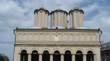 Biserica refuză să facă slujbe în cazul incinerărilor și îi obligă pe credincioși să opteze pentru înhumare
