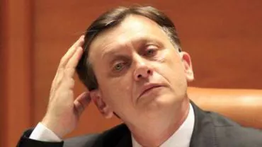 Crin Antonescu, presat de colegii de partid să ceară excluderea lui Ioan Rus din PSD