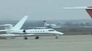 Aterizare ratată pe Aeroportul Iași a unui avion care venea de la București: O pasageră a suferit un atac de panică
