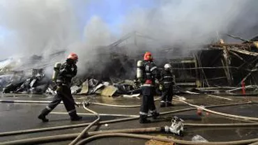 Incendiu puternic la o vilă din sectorul 1 al Capitalei. Imobilul îi aparține unei clarvăzătoare, Maria Câmpina