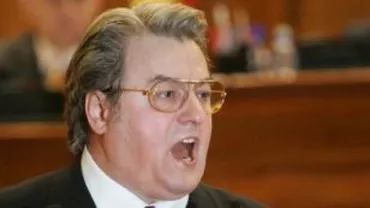 Corneliu Vadim Tudor: Adam Vass se dă maghiar, dar e măgar! Ar trebuie să-i tăiem beregata ca să nu i se mai vadă tatuajul de pe gât