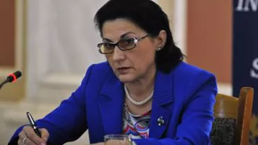 Ecaterina Andronescu: Dacă bacul profesional nu primește verdictul luni, va fi adoptat prin ordonanță de urgență