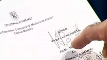 Robert Turcescu prezintă documente explozive privind privatizarea Oltchim: Cum a fost schimbată strategia în doar două săptămâni (VIDEO)