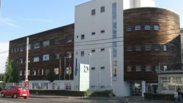 Aproximativ 2.400 de angajați ai fabricii de cablaje Lisa Draxlmaier din Piteşti au intrat în grevă generală