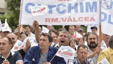 Angajații de la Oltchim Râmnicu Vâlcea au anunțat că de miercuri vor relua protestele
