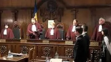 Curtea Constituţională: Parlamentul nu poate decide cine merge la CE, dacă preşedintele şi premierul nu se înţeleg