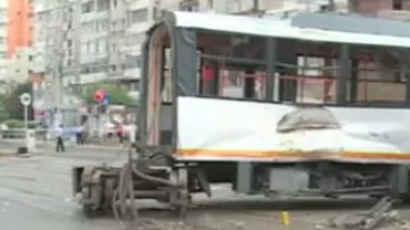 Zi neagră pentru transportul în comun: Trei accidente de tramvaie în Galați, Arad și București