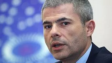 Șeful OPSPI, Remus Vulpescu, și-a anunțat demisia în urma eșecului de la Oltchim. Dan Diaconescu, acuzat de înșelăciune