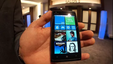 IPHONE 5 are concurenţă: Microsoft are în teste smartphone-ul Windows