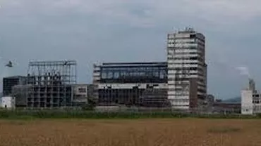 Purtător de cuvânt al Oltchim: Salariații au primit bonurile de masă pentru august. Negocierile cu băncile continuă