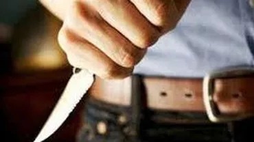 Casiera unei benzinării din Slobozia, înjunghiată de un necunoscut în toaletă
