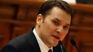 Holocaustul este comemorat în Senat, printr-o şedinţă solemnă. Senatorul Șova încearcă să îndemne la cunoașterea istoriei