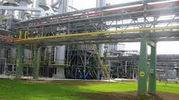 Salariații Oltchim au primit avansul și tichetele de masă pe luna august