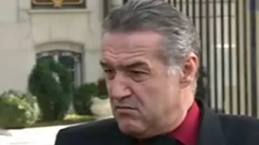 Cum vorbeşte Gigi Becali, candidatul USL la parlamentare: "După ce că e prost, e şi urât şi chelios. N-are nici faţă măcar"