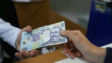 Modificări la creditele BCR: Banca va acorda împrumuturi doar în lei pentru achizițiile imobiliare ale clienților cu venituri în moneda națională