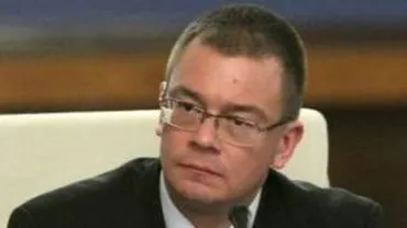 Mihai Răzvan Ungureanu: Mă gândesc serios la o cooperare cu PNL, dar sub altă conducere