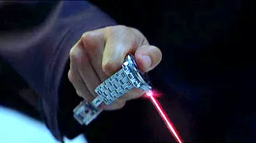 Top 10 al celor mai hazlii gadget-uri James Bond (VIDEO)