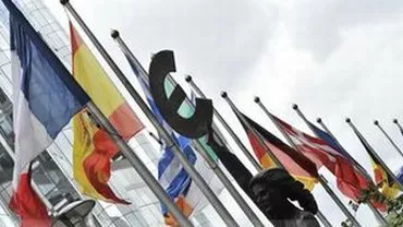 Germania și Olanda: Viitorul Greciei în zona euro nu este încă asigurat