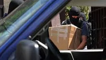 Stenograme în dosarul bancherilor acuzați de fraudă: „În mare despre ce e vorba, crearea unui grup infractional?”