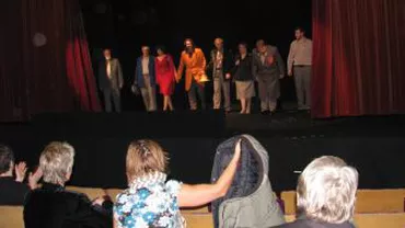 Show la teatru: Un profesor ieşean a întrerupt un spectacol pentru că piesa conţinea replici prea vulgare