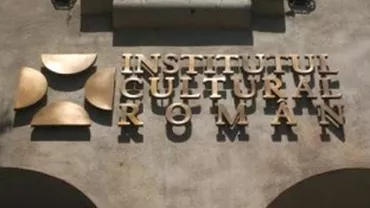 Directorul și directorul adjunct ai ICR Paris au fost rechemați în țară