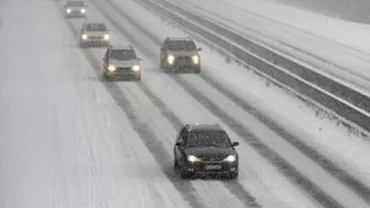 Prima ninsoare din această iarnă, în Pasul Tihuța: Vezi prognoza meteo pentru următoarele trei zile