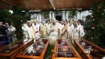 Arhiepiscopia Dunării de Jos, despre fotografia IPS Casian Crăciun într-un pliant electoral USL: „Este un abuz al acelui candidat”