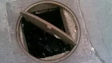 O franțuzoaică a fost rănită după ce a căzut într-o gură de canal fără capac din Arad