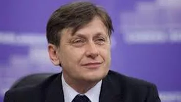 Crin Antonescu: Nu mă simt amenințat de Tăriceanu, nu există un scandal în PNL