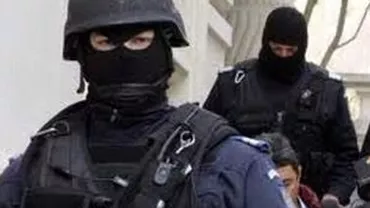 Polițiștii efectuează 94 de percheziții în județele Iași, Suceava și Botoșani, fiind vizați contrabandiști de țigări