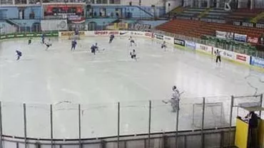 Patinoarul Mihai Flamaropol din Capitală, închis din cauza neachitării facturilor la energia electrică