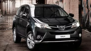 Au apărut primele informații oficiale și imagini cu noul Toyota RAV4