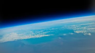 Eclipsa totală de soare din 2012 filmată dintr-un balon stratosferic (VIDEO)