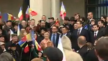 A doua strofă din Imnul național a fost din nou evitată, la o ceremonie de Ziua Națională (VIDEO)