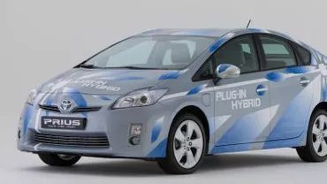 Toyota a lansat în România modelul Prius Plug-In Hybrid, la prețul de 43.900 de euro
