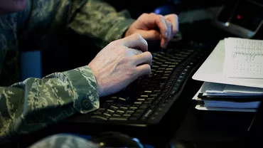 Armata americană vrea să pună la punct o rețea wireless de 100GB/s