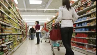 București: Un nou-născut a fost găsit abandonat în toaleta unui hipermarket din Pantelimon