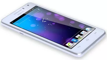 Huawei pregătește Ascend Mate, un competitor serios pentru Samsung Galaxy Note II