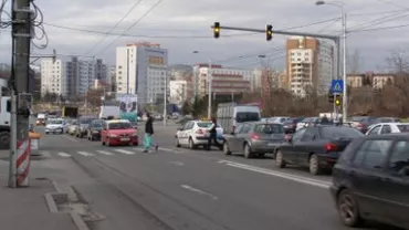 Taxa auto se transformă în taxa de mediu: Ponta anunță introducerea acesteia din 3 ianuarie 2013
