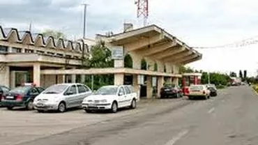 Polițist de frontieră din Halmeu, bătut de patru bărbați sub influența alcoolului