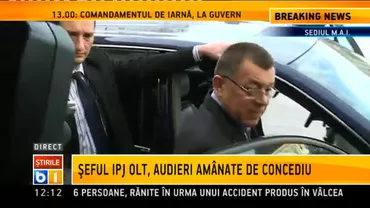 Decolteul unei asistente TV eclipsează invitații unei emisiuni prezidențiale televizate (VIDEO)