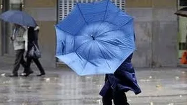 ANM: Avertizare meteo de vânt puternic, valabilă în cea mai mare parte a țării