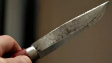 Panică într-un autobuz din Constanța: Un bărbat a amenințat călătorii cu un cuțit