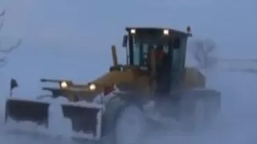 Mai multe drumuri din Vaslui sunt blocate din cauza ninsorilor: Autoritățile cer sprijin județelor vecine