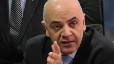 Raed Arafat: Recunoaștem conflictul de interese al medicilor care lucrează și la stat și la privat. Nu există nicio intenție să îl interzicem