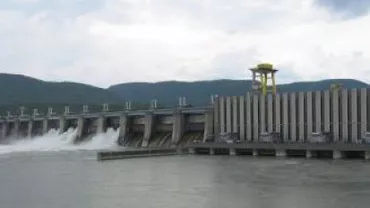 Poluare cu produse petroliere pe Dunăre, în zona Porțile de Fier I