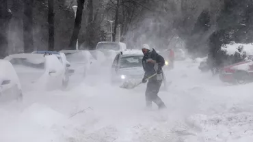 ANM va emite pentru orele următoare o avertizare de ninsori şi viscol