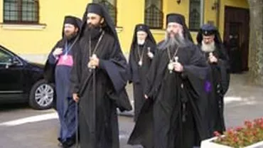 Un avocat din Argeș a dat în judecată 5 preoți pentru că n-au reușit să-i scoată dracii din casă